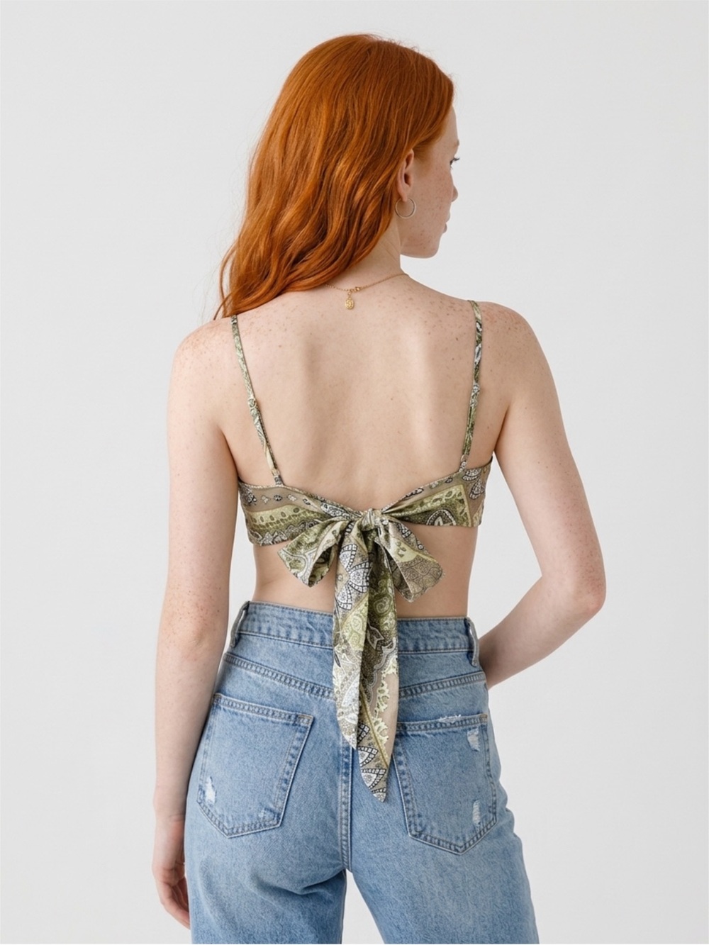 Sexy Silk scarf shirt - Picture 2 of 13